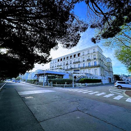 Grand Hotel - Magnifique Appartement Bord De Plage Centrale Arcachon Exterior photo